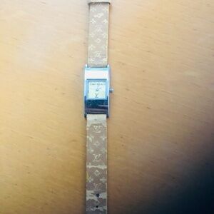 Louis Vuitton Tan and Silver Watch